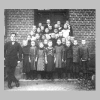 080-0022 Die zweite Klasse der Pregelswalder Volksschule 1913.jpg
